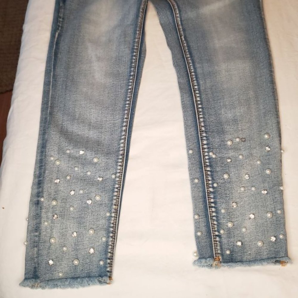 Designer Low Rise Jeans - Picture 2 of 7